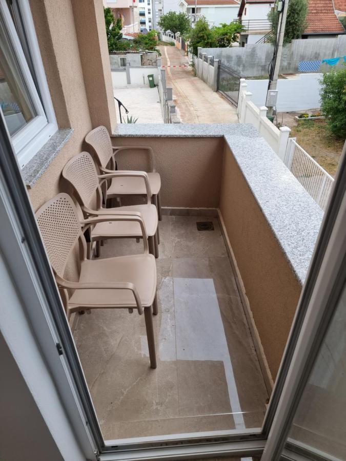 Ebra Lux Apartmani Dobra Voda Bagian luar foto
