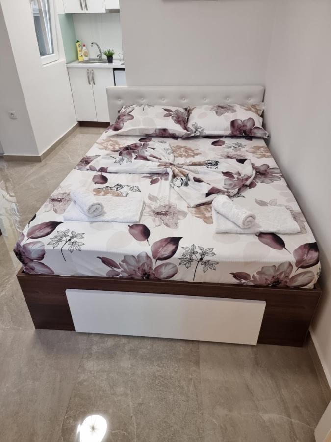 Ebra Lux Apartmani Dobra Voda Bagian luar foto