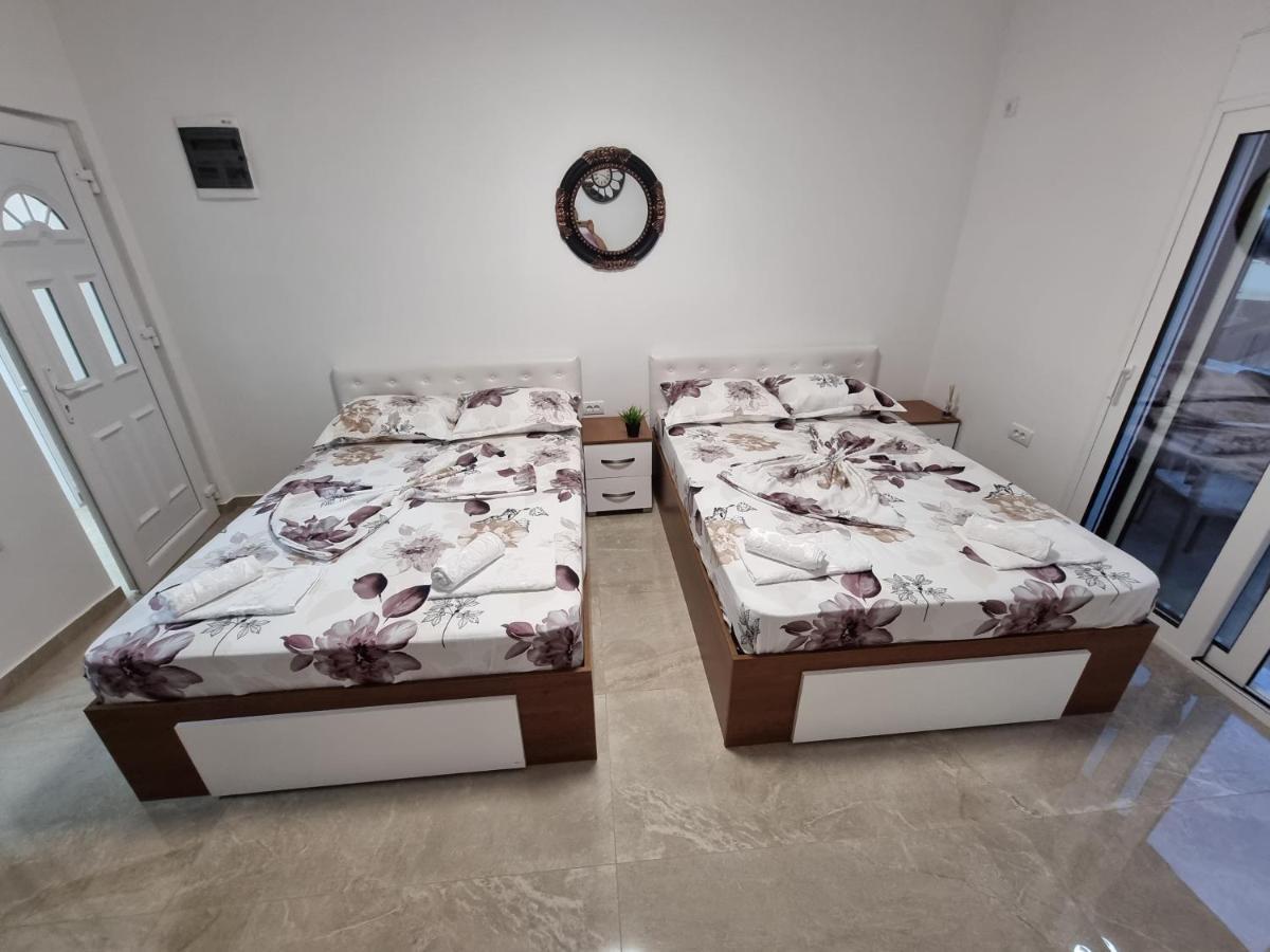 Ebra Lux Apartmani Dobra Voda Bagian luar foto