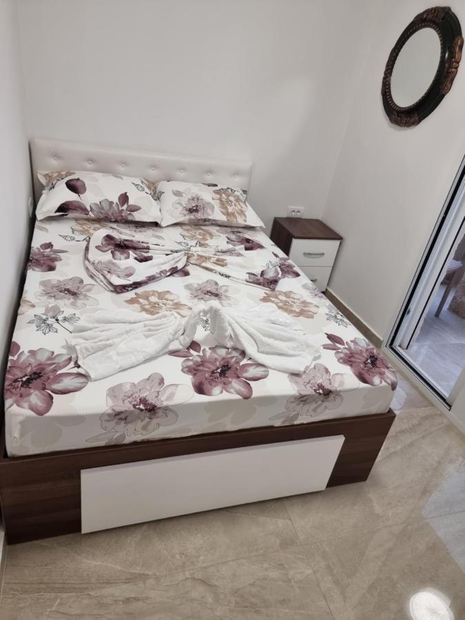 Ebra Lux Apartmani Dobra Voda Bagian luar foto