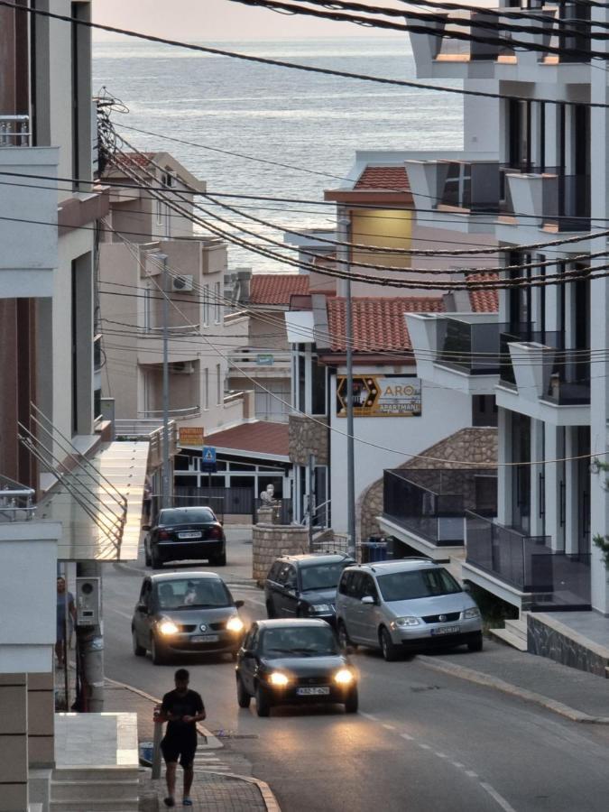 Ebra Lux Apartmani Dobra Voda Bagian luar foto