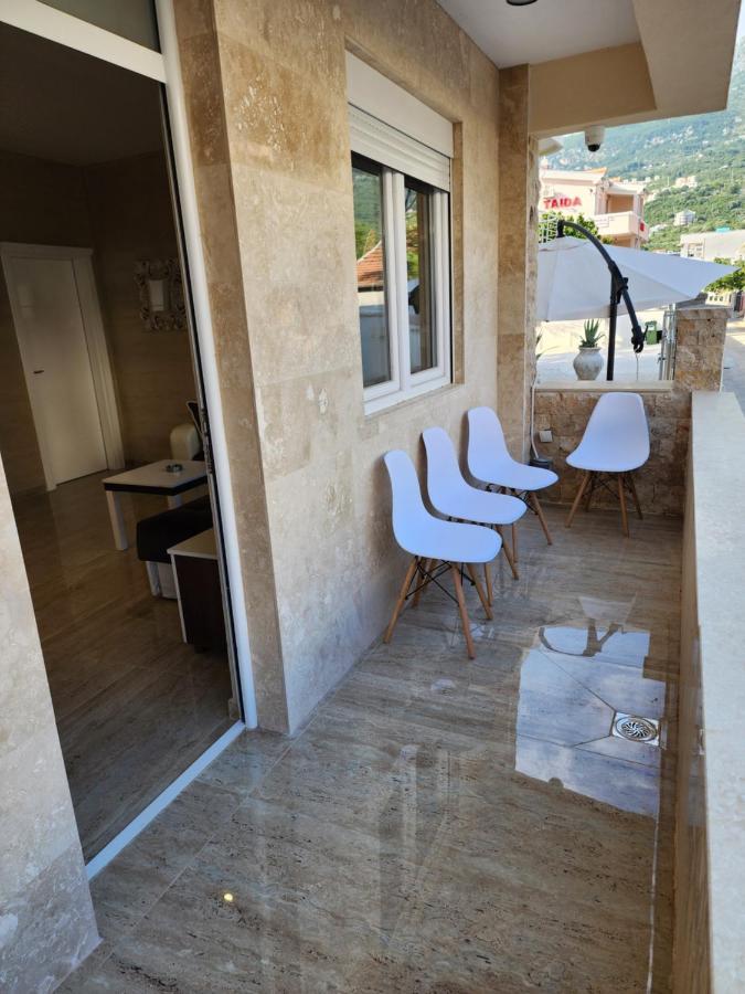 Ebra Lux Apartmani Dobra Voda Bagian luar foto